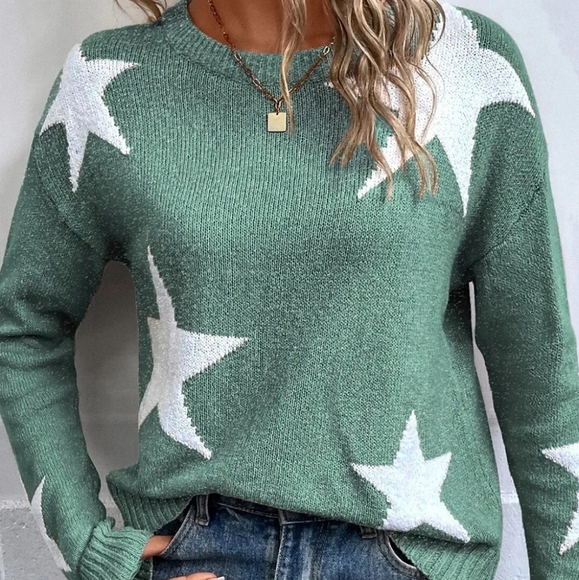 Dreamer’s Star Sweater - Green - Picture 1 of 4